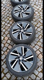 Prodám originální alu kola Škoda Vega Aero R19 - 2