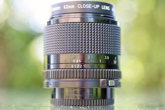 Portrétní Canon 85mm f/1.8 FDnew Lens (1979+), Closeup Lens - 2