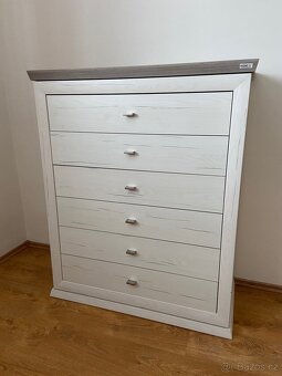 Nábytek Hom’In - 2