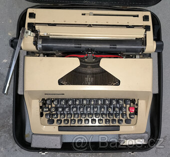 Psací stroj CONSUL - MODEL 2223 - 2