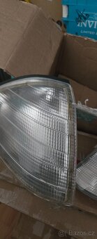 Mercedes R129 W129 SL Přední Blinkry Orginal BOSCH - 2