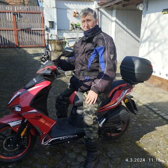 Prodam Skůtr Sinner 125 4t výkon 6.3/8500 - 2