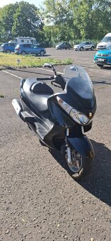 Suzuki Burgman 200, 2010, 15140km - 2