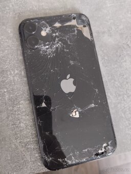 Prodám iPhone 11 - 2