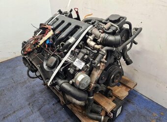 BMW 5 E61 2.5D M57D25 MOTOR 256D2 - 2