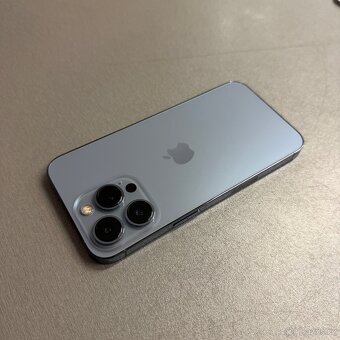 iPhone 13 Pro 1TB, bez škrábance, 100% baterie - 2