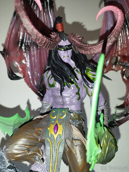 Sběratelská figurka Warcraft Illidan - 2