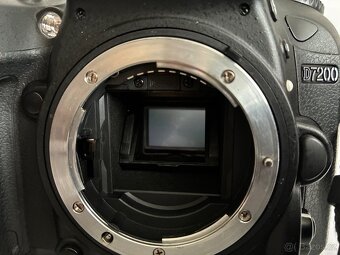 Nikon D7200 s objektivem Tamron 70-300mm - 2