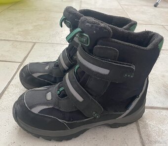 Dvoje zimní boty, vel. 38 a 38 a 1/2 - 2