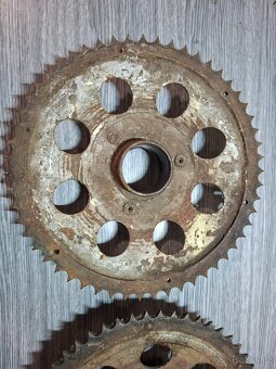 Jawa 50 pionyr, mustang- rozety - 2