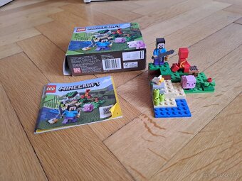 Lego Minecraft 21177 Útok Creepera - 2