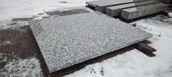 Krycí desky na urnový hrob - 2