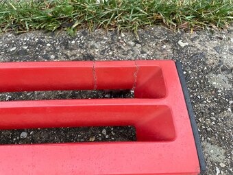 Maska Fiat Uno Logo - 2