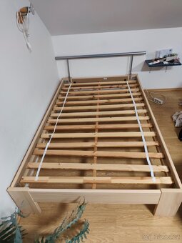 Postel s roštem 120x200cm - 2