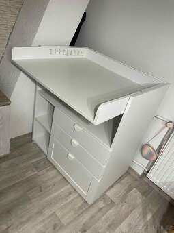 Přebalovací pult - 2