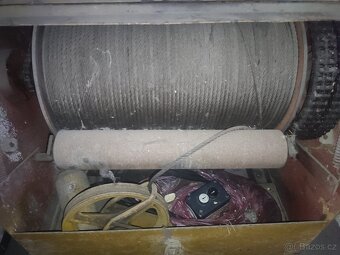 Stavební el. Vrátek EVL 250 - 2