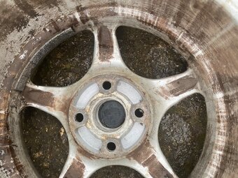 Hliníkové kolo r14 - 2