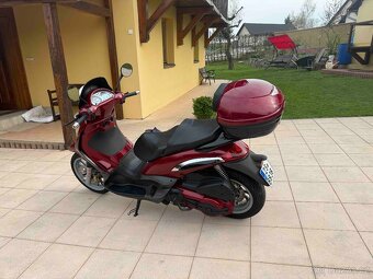 Piaggio Beverly 500 - 2