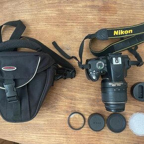 Nikon D3200 + objektiv 18-55mm VR - 2