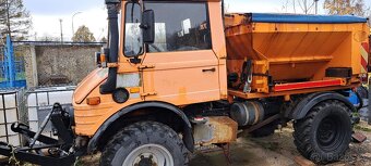 Unimog Mercedes-Benz AG - 2