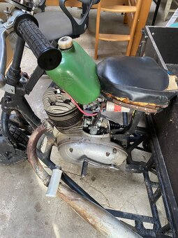 Jawa 250 rykša - 2