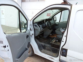 Opel Vivaro Van 2,0 CDI 66kw - náhradní díly - 2