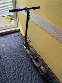 Elektrická koloběžka Xiaomi Scooter 4 Ultra EU - 2