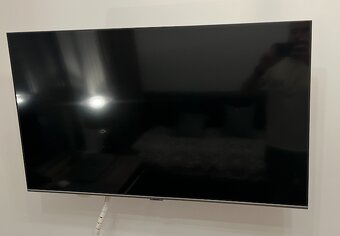 4K 43” Smart TV Samsung QE43Q67TA TOP stac + Držák na stěnu - 2