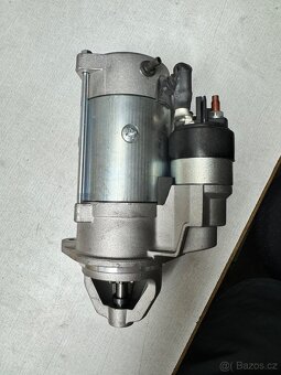Startér Volvo L20,25,30,35 - 2