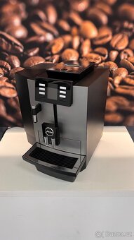 Jura X6 (záruka, DPH) - po leasingu - 2