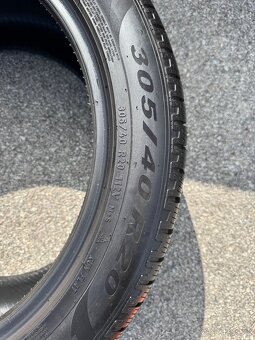 Zimní Pirelli 305/40 R20 a 275/45 R20 - 2