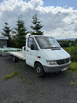 Odtahovka Mercedez Benz Sprinter 312D - 2