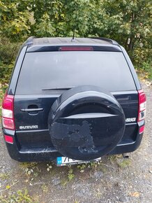 Suzuki Grand Vitara. - 2