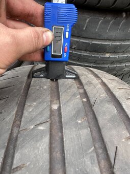 2ks letních pneu 215/55 R17 - Nexen - 2