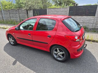 Peugeot 206+...spolehlivé auto za rozumnou cenu - 2