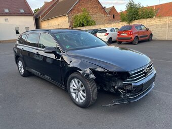 VW PASSAT VARIANT BUSINESS 1.5TSI DSG rv.2024 - 2