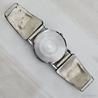 STAROŽITNÉ MECHANICKÉ HODINKY - TIMEX - 2