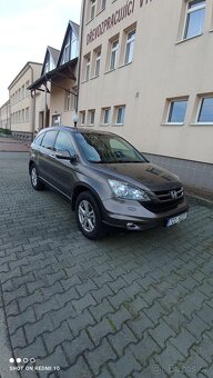 Honda CR-V 2.0 benzín rok 2010.137000km. - 2