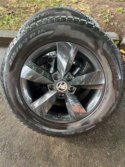 215/60/16 origo disky Škoda s pneu Pirelli - 2