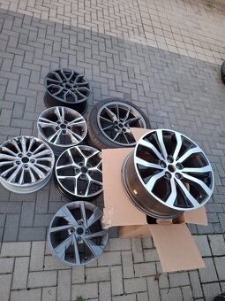 Ford Balík dielov 60ks ... paket - 2