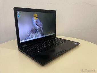 Dell Latitude 5590 / i5 / 8GB / 256GB NVMe / FHD IPS - 2