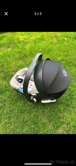 Autosedačka pro miminko - 2