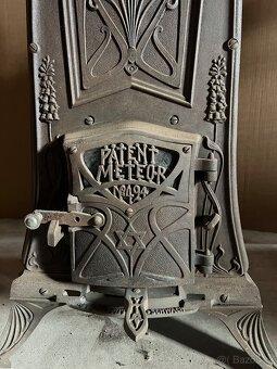 Starožitná secesní litinová kamna PATENT METEOR - REZERVACE - 2