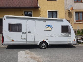 Obytný přívěs Knaus Südwind 500 FU, nově koupený v r. 2009 - 2