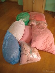 Péřové deky, péřové polštáře, peří - 2