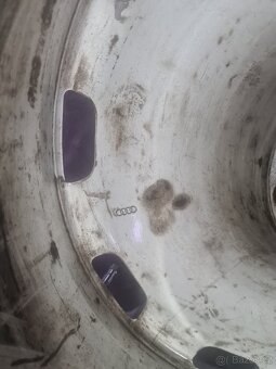 Kanál dekl Audi S8, 18 - 2