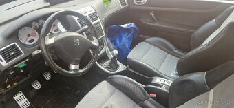 Prodám veškeré náhradní díly na Peugeot 307Cc 130kw RFK - 2