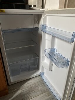 Lednička Hisense - 2