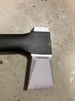 Sekera Fiskars X25 - 2