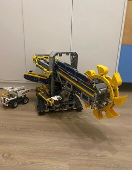 LEGO technic 42055 Těžební rypadlo - 2
